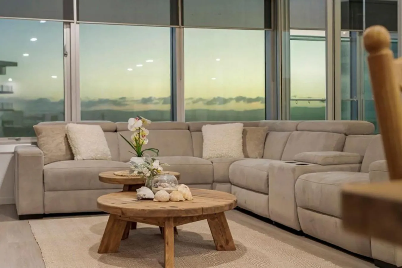 Sophias Place In Surfers With Stunning Views Gold Coast Apartment