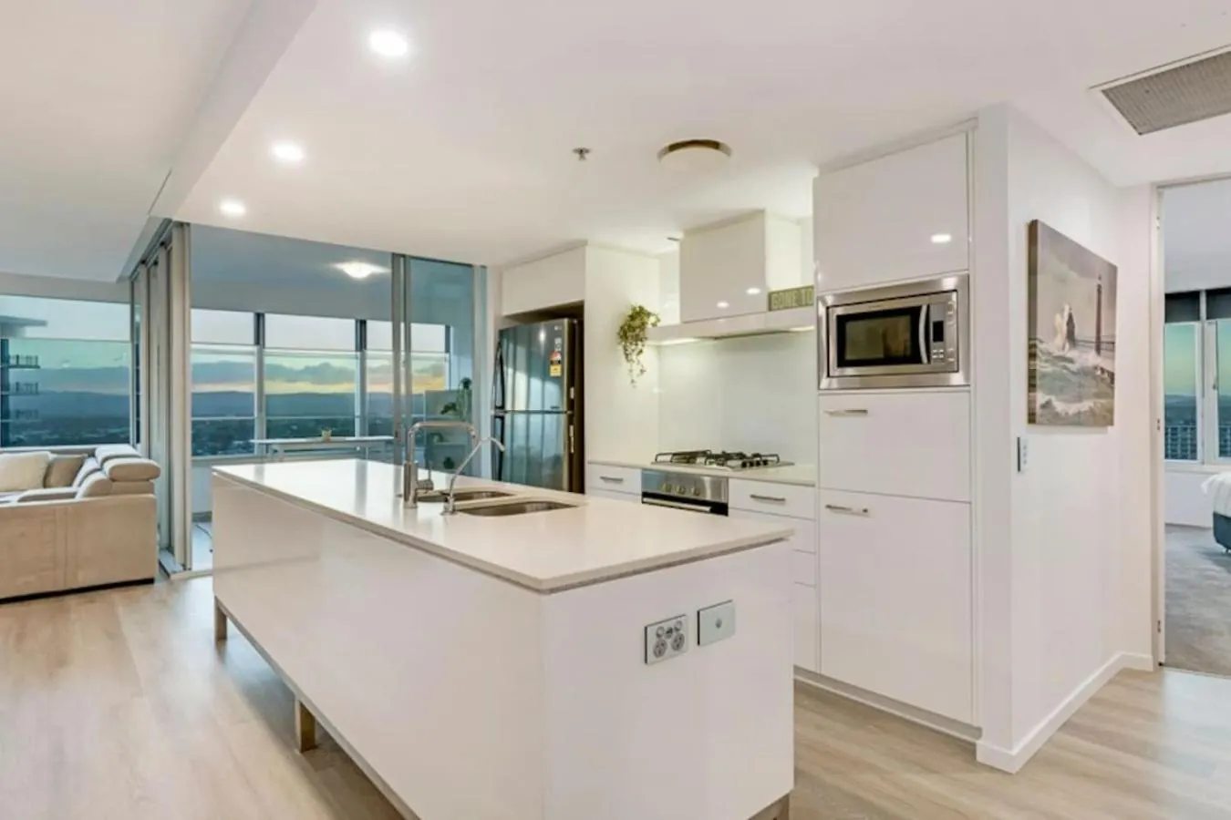 Sophias Place In Surfers With Stunning Views Gold Coast